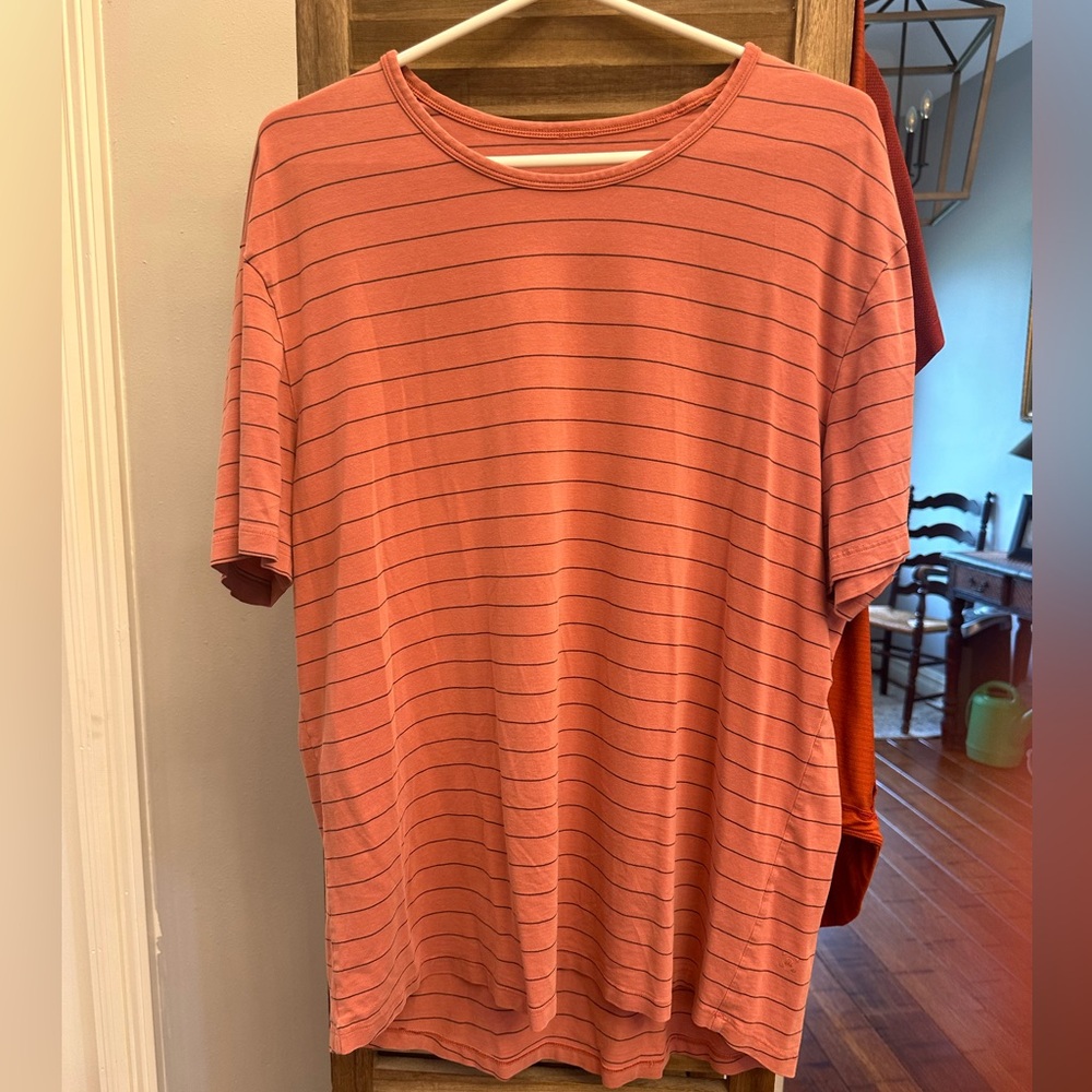 Lululemon cotton t-shirt. XXL in used but great condition.